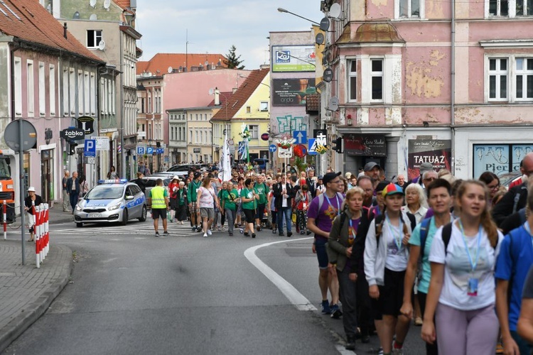 Piesza Pielgrzymka z Zielonej Góry zmierza do Czarnej Madonny