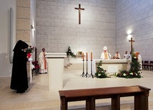 ▲	W liturgii uczestniczyli czciciele bł. Ignacego Kłopotowskiego i przyjaciele maryjnego sanktuarium.