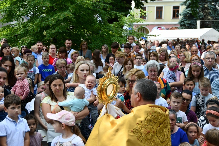 Nowy Sącz. Wielki odpust ku czci Przemienienia - dzień 3. (cz. 1)