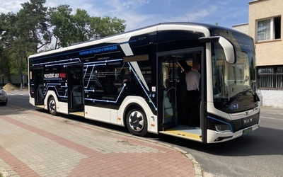 Pierwszy w pełni elektryczny miejski autobus już w Stalowej Woli.