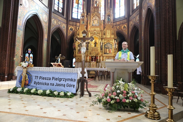 Rybnicka pielgrzymka - Eucharystia na rozpoczęcie