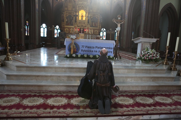 Rybnicka pielgrzymka - Eucharystia na rozpoczęcie