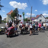 Obrazy z pątniczego szlaku na Jasną Górę