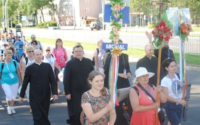 Wyjście stalowowolskiej pielgrzymki na Jasną Górę.