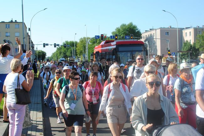 Stalowa Wola. XXXIX Piesza Pielgrzymka na Jasną Górę.