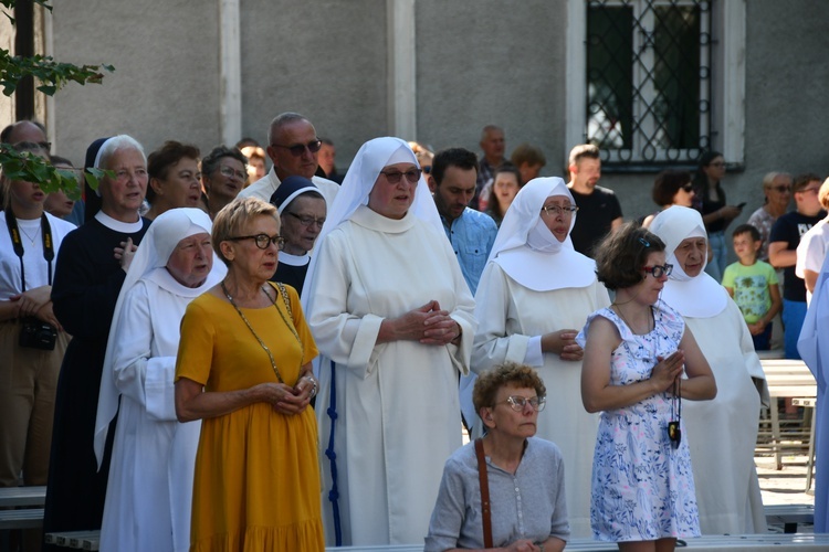 Nowy Sącz. Wielki odpust ku czci Przemienienia - dzień 5.