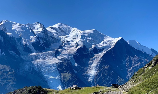 Chcesz wejść na Mont Blanc drogą Królewską? Musisz zapłacić 15 tys. euro kaucji na akcję ratunkową i pogrzeb