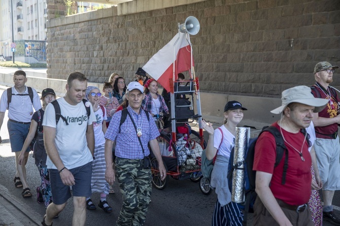 Zobaczcie ich radość. 2000 pielgrzymów WAPM ruszyło na Jasną Górę