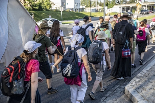 Zobaczcie ich radość. 2000 pielgrzymów WAPM ruszyło na Jasną Górę