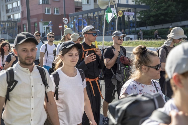 Zobaczcie ich radość. 2000 pielgrzymów WAPM ruszyło na Jasną Górę