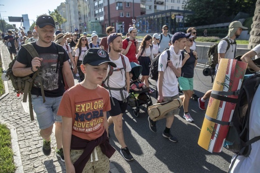 Zobaczcie ich radość. 2000 pielgrzymów WAPM ruszyło na Jasną Górę