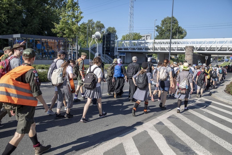 Zobaczcie ich radość. 2000 pielgrzymów WAPM ruszyło na Jasną Górę