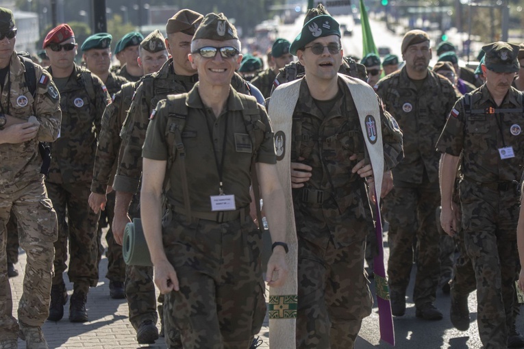 Zobaczcie ich radość. 2000 pielgrzymów WAPM ruszyło na Jasną Górę