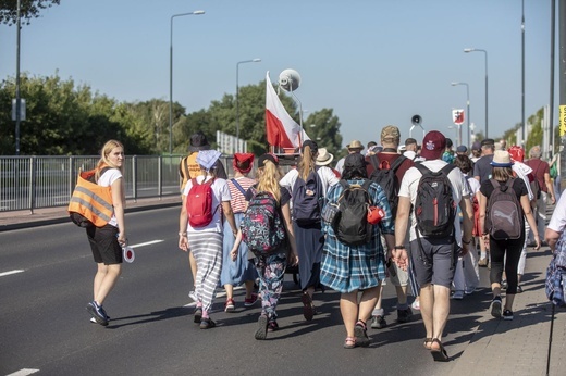 Zobaczcie ich radość. 2000 pielgrzymów WAPM ruszyło na Jasną Górę