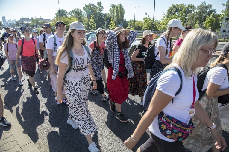 Zobaczcie ich radość. 2000 pielgrzymów WAPM ruszyło na Jasną Górę