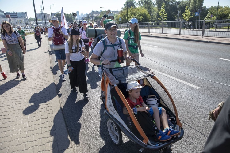 Zobaczcie ich radość. 2000 pielgrzymów WAPM ruszyło na Jasną Górę