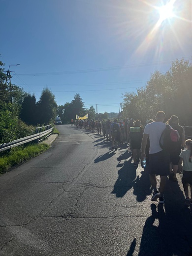 Sucha Beskidzka już w drodze na Jasną Górę