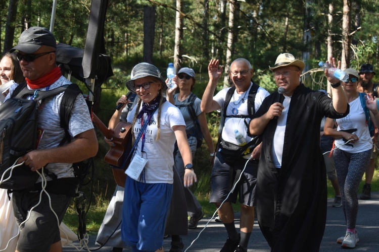 XIX PPDŚ - Dzień V - Z Popielowa do Murowa