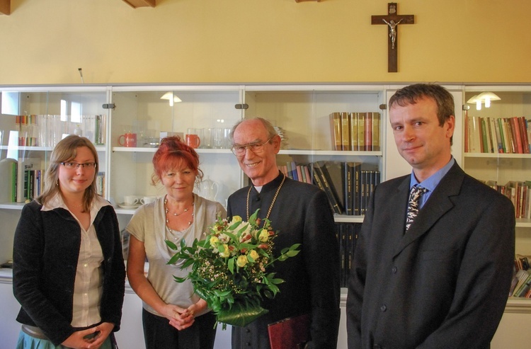 Abp Alfons Nossol kończy 90 lat życia