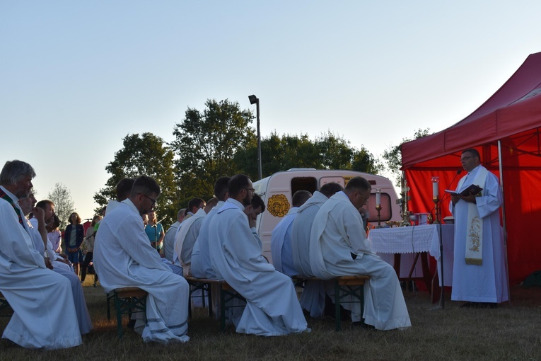 XIX PPDŚ - Dzień V - Z Popielowa do Murowa