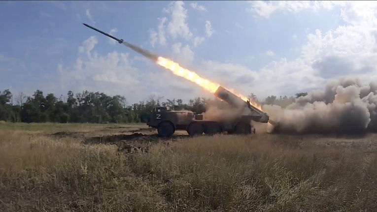W. Brytania/ Ministerstwo obrony: Rosja przerzuca swoje siły na południe Ukrainy
