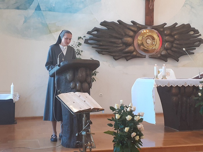 Pieszyce. Salezjanki świętując jubileusz, złożyły profesję
