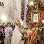 Nowy Sącz. Poświęcenie przemienionej bazyliki