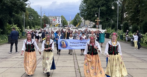 Bp Szkudło do pielgrzymów: Dobrze, że jesteście