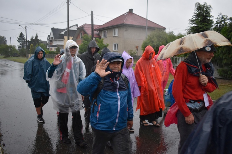 XIX PPDŚ - Dzień VI - Z Laskowic do Leśnej