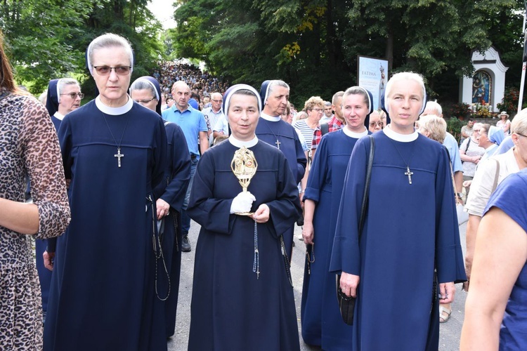 Służebniczki w Zawadzie