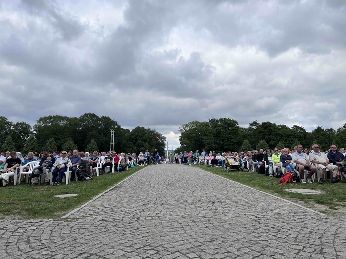 Rybnicka pielgrzymka - wejście na Jasną Górę