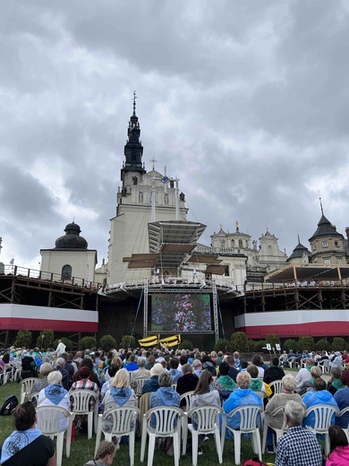 Rybnicka pielgrzymka - wejście na Jasną Górę