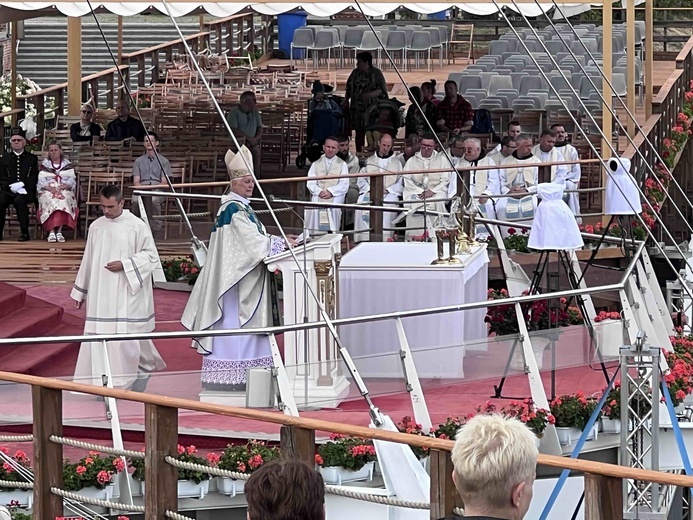 Rybnicka pielgrzymka - wejście na Jasną Górę