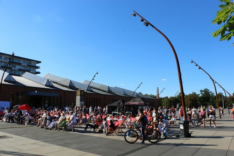 Koncert piosenek powstańczych z Ferajną z Hoovera we Wrocławiu