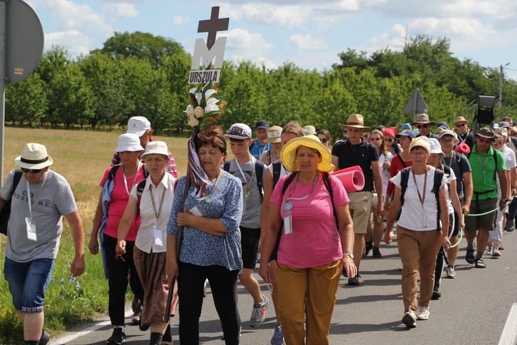 Fotorelacja z pielgrzymki - Dzień 4 - Kolumna stalowowolska