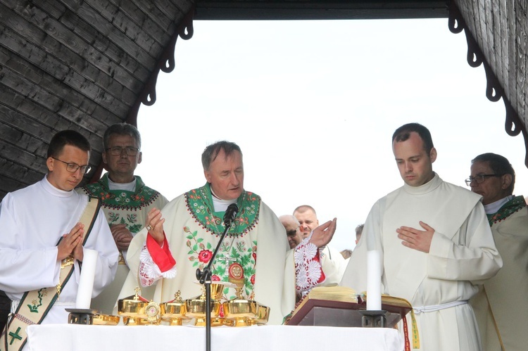 Tylmanowa. Jubileuszowa Msza na Błyszczu