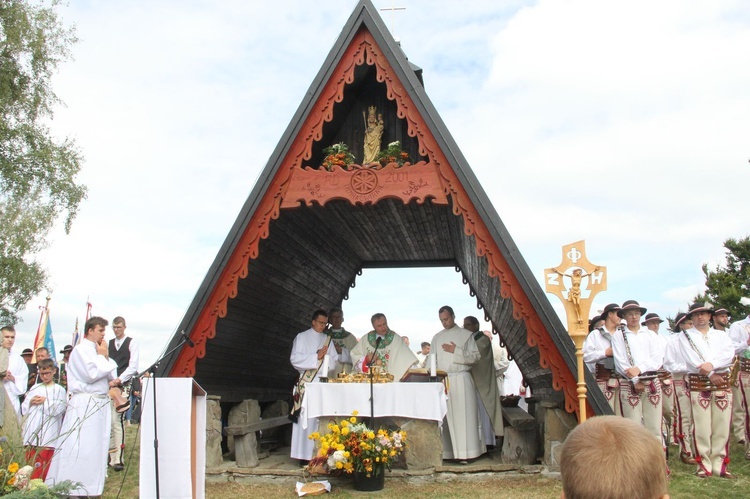 Tylmanowa. Jubileuszowa Msza na Błyszczu