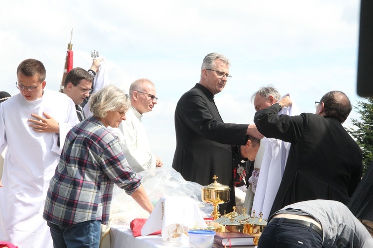 Tylmanowa. Jubileuszowa Msza na Błyszczu