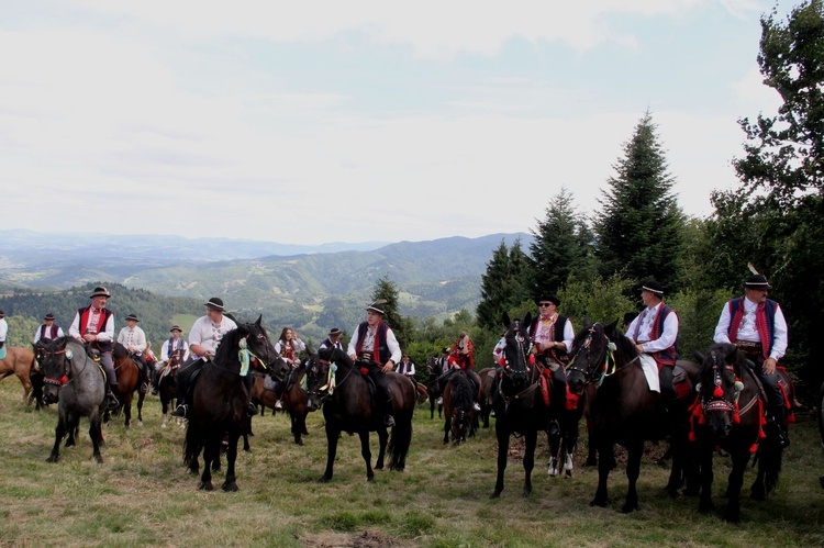 Tylmanowa. Jubileuszowa Msza na Błyszczu