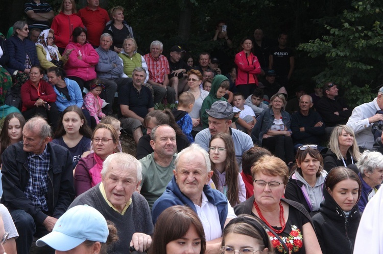 Tylmanowa. Jubileuszowa Msza na Błyszczu