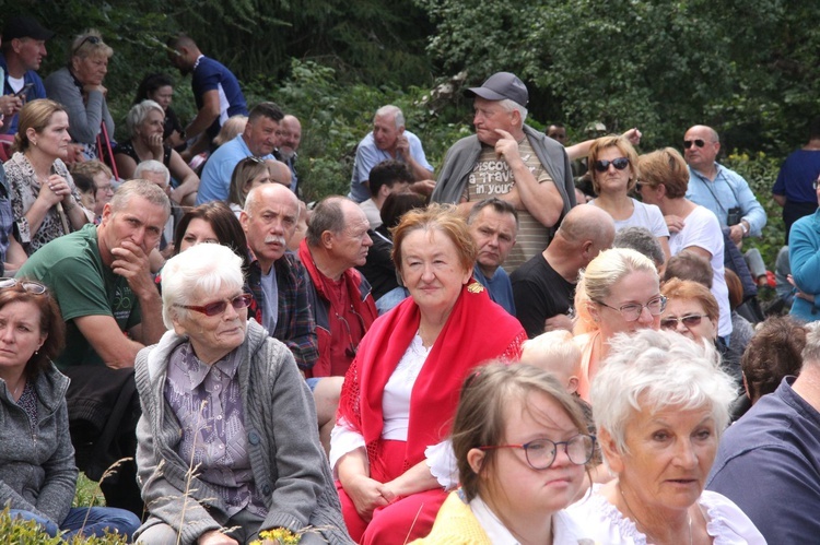 Tylmanowa. Jubileuszowa Msza na Błyszczu