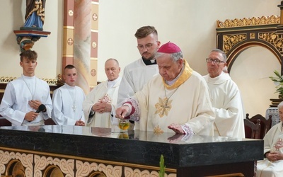 Dopełnienie po 111 latach od budowy