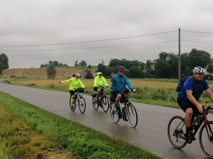 III rowerowa pielgrzymka z Kąclowej na Jasną Górę