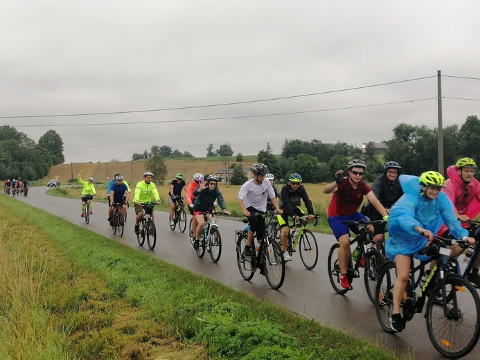 III rowerowa pielgrzymka z Kąclowej na Jasną Górę