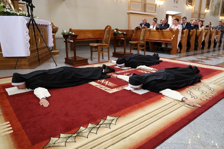 Śluby wieczyste sióstr dominikanek 