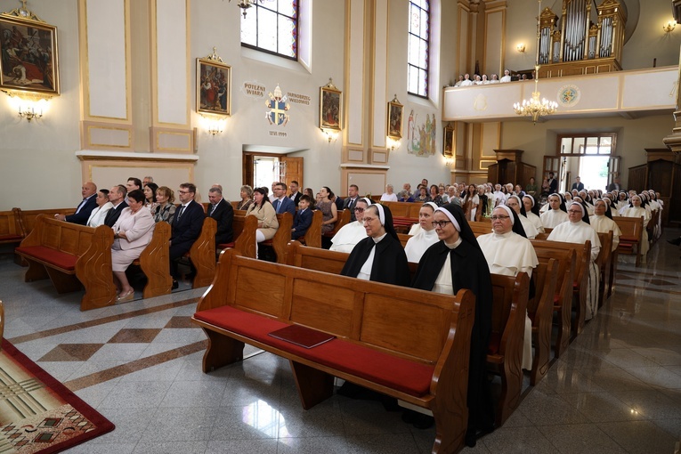 Śluby wieczyste sióstr dominikanek 