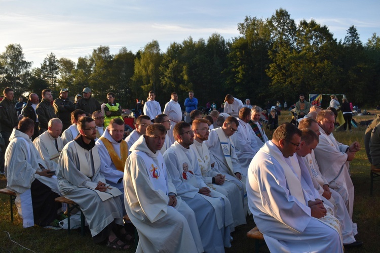 XIX PPDŚ - Dzień VII - Z Łomnicy do Cisia