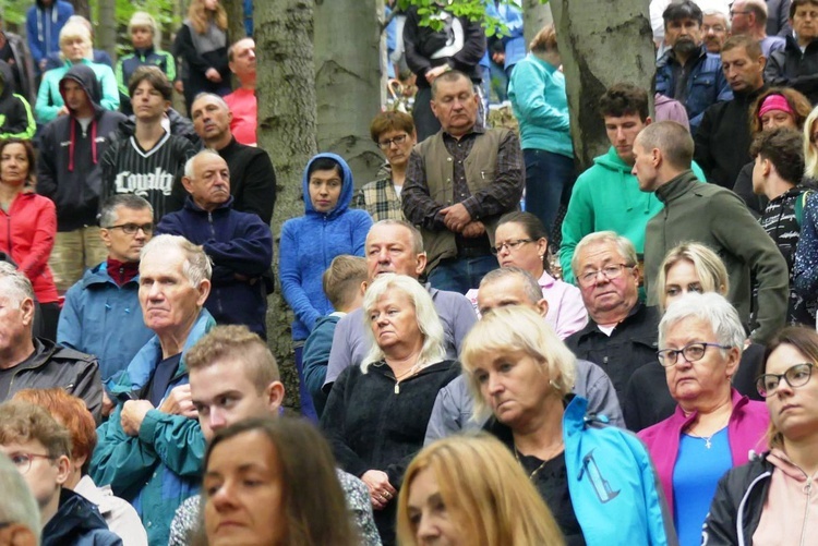 W "bukowej bazylice" na Trzonce - odpust ku czci Matki Bożej Śnieżnej 2022