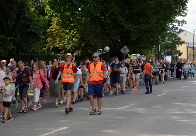 Pielgrzymka z Końskich na Jasną Górę