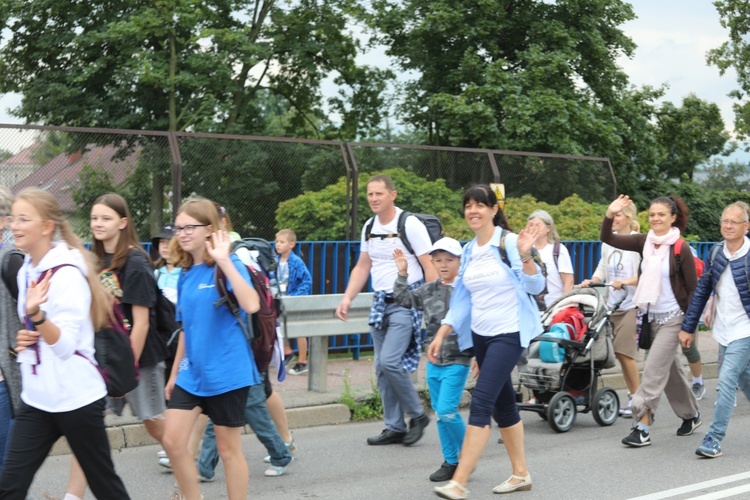 20. Piesza Pielgrzymka Dekanatu Czechowickiego na Jasną Górę - 2022